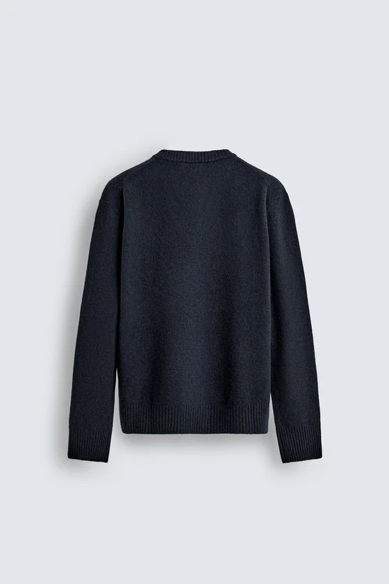 ШЕРСТЯНОЙ СВИТЕР С V-ОБРАЗНЫМ ВЫРЕЗОМ AARON LEVINE X ZARA