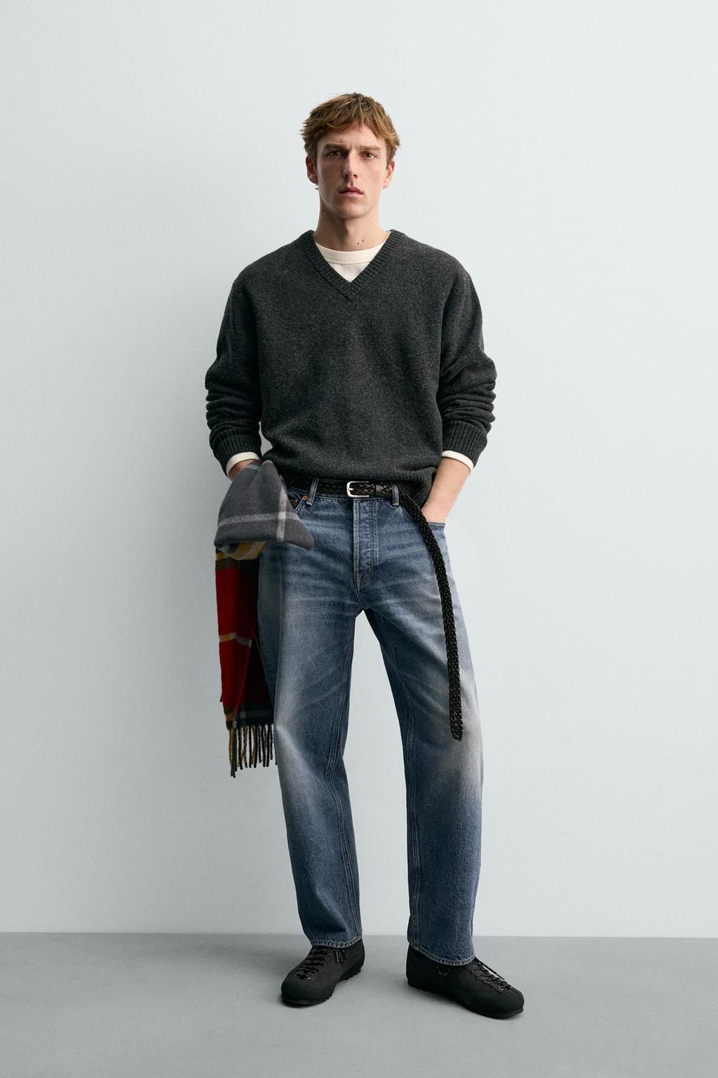 ШЕРСТЯНОЙ СВИТЕР С V-ОБРАЗНЫМ ВЫРЕЗОМ AARON LEVINE X ZARA