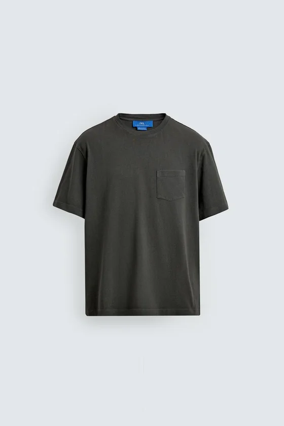 ФУТБОЛКА С КАРМАНОМ AARON LEVINE X ZARA