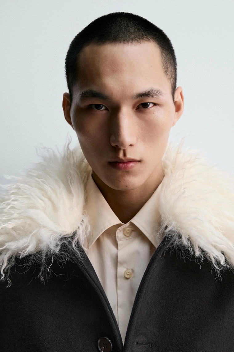 КОРОТКАЯ КУРТКА С КОНТРАСТНЫМИ ДЕТАЛЯМИ HARRY LAMBERT FOR ZARA X DISNEY