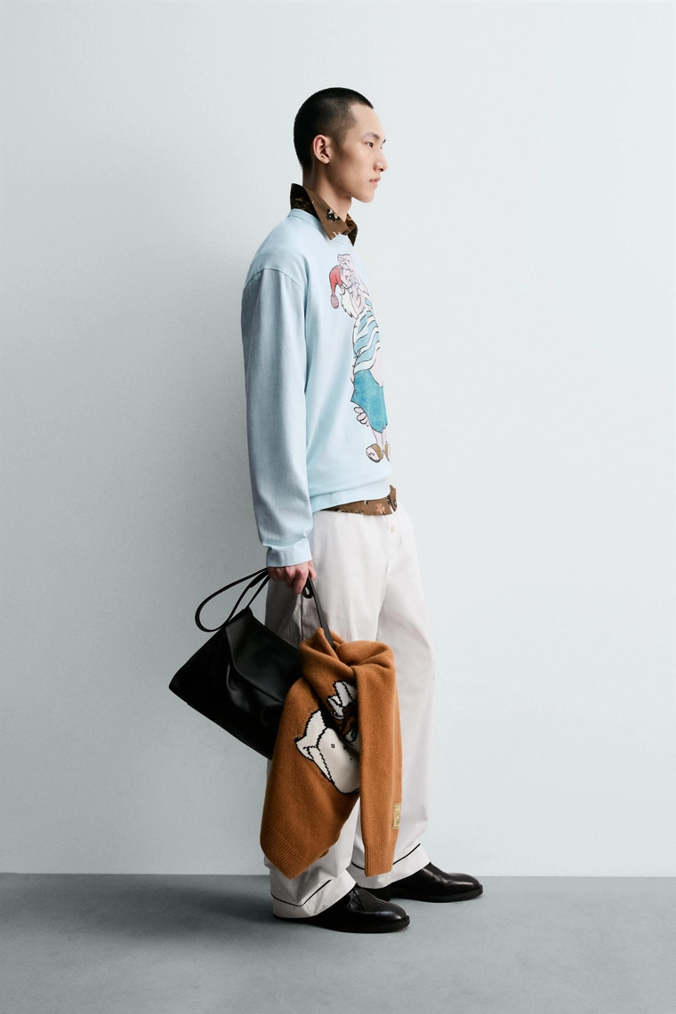 ФУТБОЛКА С ИЗОБРАЖЕНИЕМ МИСТЕРА СМИТА, ПИТЕР ПЭН, HARRY LAMBERT FOR ZARA X DISNEY