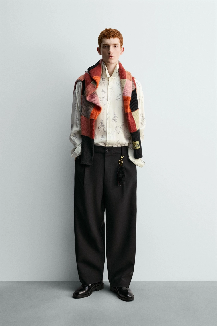 РУБАШКА ИЗ ШЕЛКА И ВИСКОЗЫ С ПЕРСОНАЖАМИ ПИТЕРА ПЭНА — HARRY LAMBERT FOR ZARA