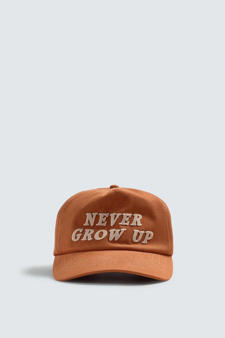 КЕПКА С НАДПИСЬЮ «ПИТЕР ПЭН» HARRY LAMBERT FOR ZARA X DISNEY