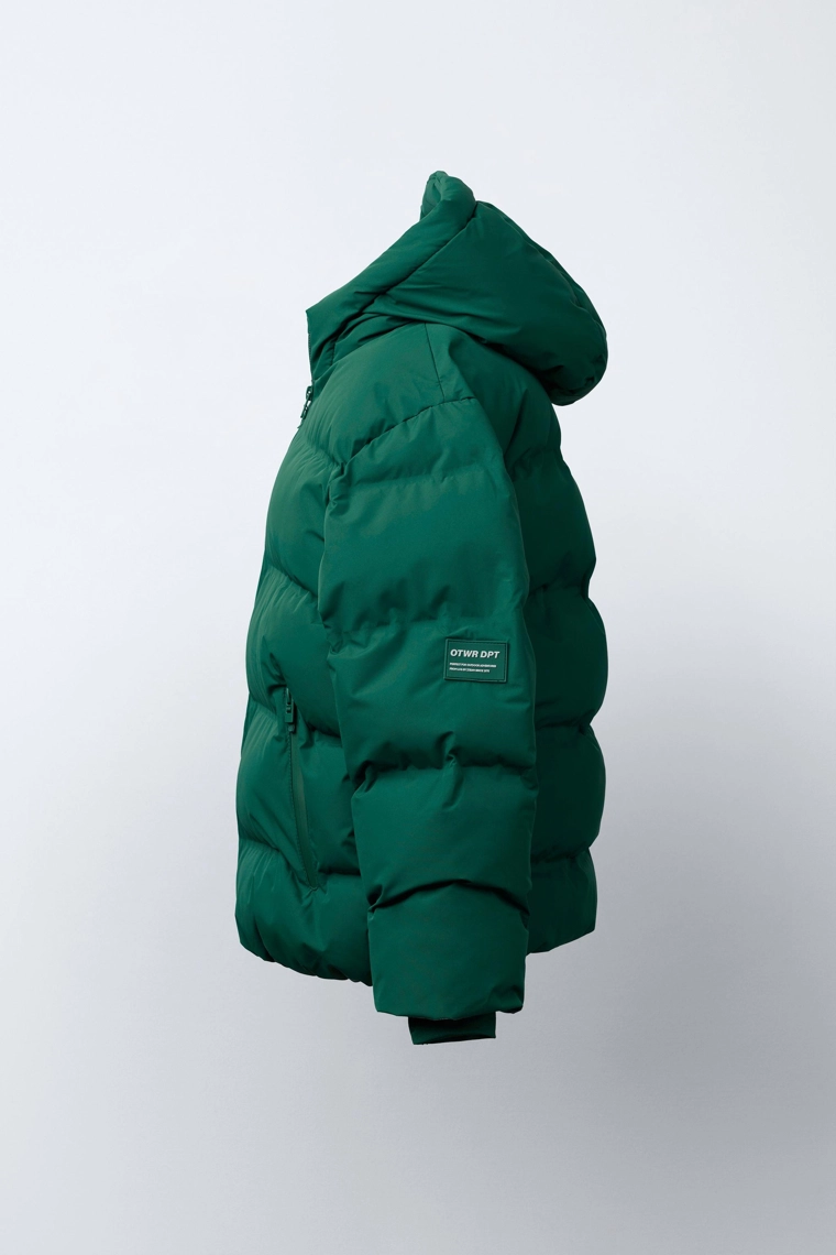 СТЕГАНОЕ ПАЛЬТО С НАШИВКОЙ WATER REPELLENT