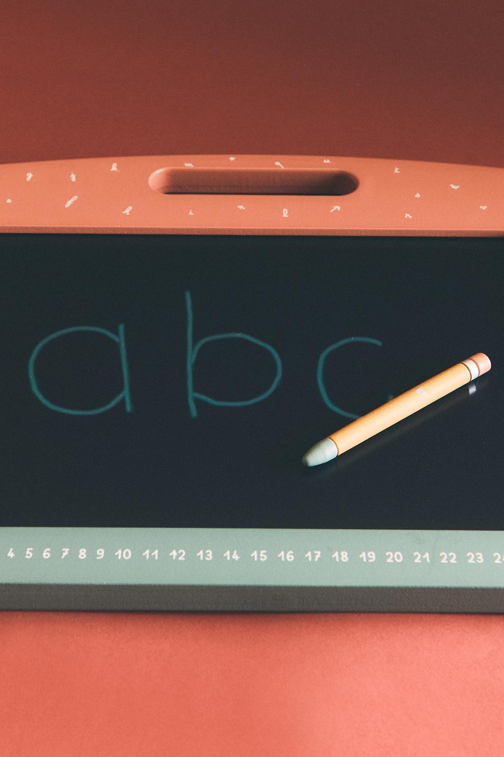 Детская доска для рисования