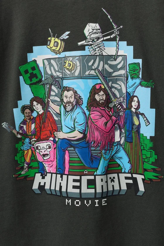 ФУТБОЛКА С ПРИНТОМ MINECRAFT © MOJANG AB. ™