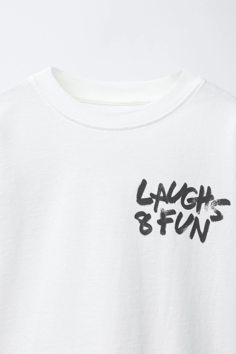 ФУТБОЛКА С ДВОЙНЫМИ РУКАВАМИ И НАДПИСЯМИ