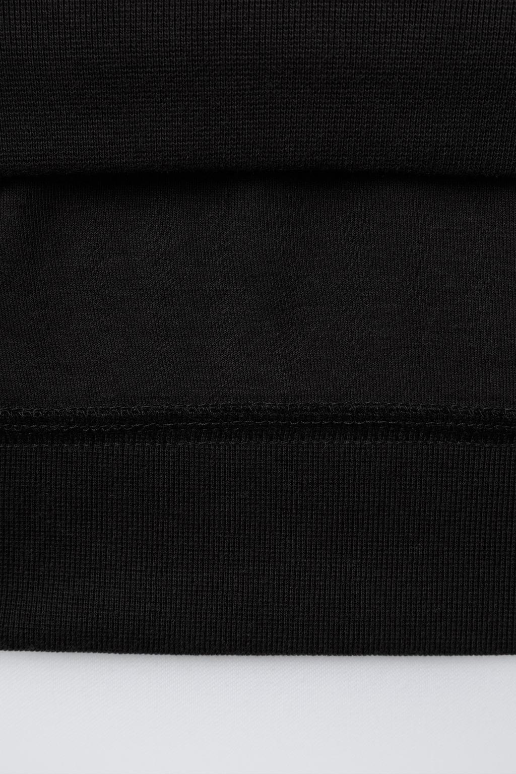 Костюм с капюшоном и брюками с принтом на резинке