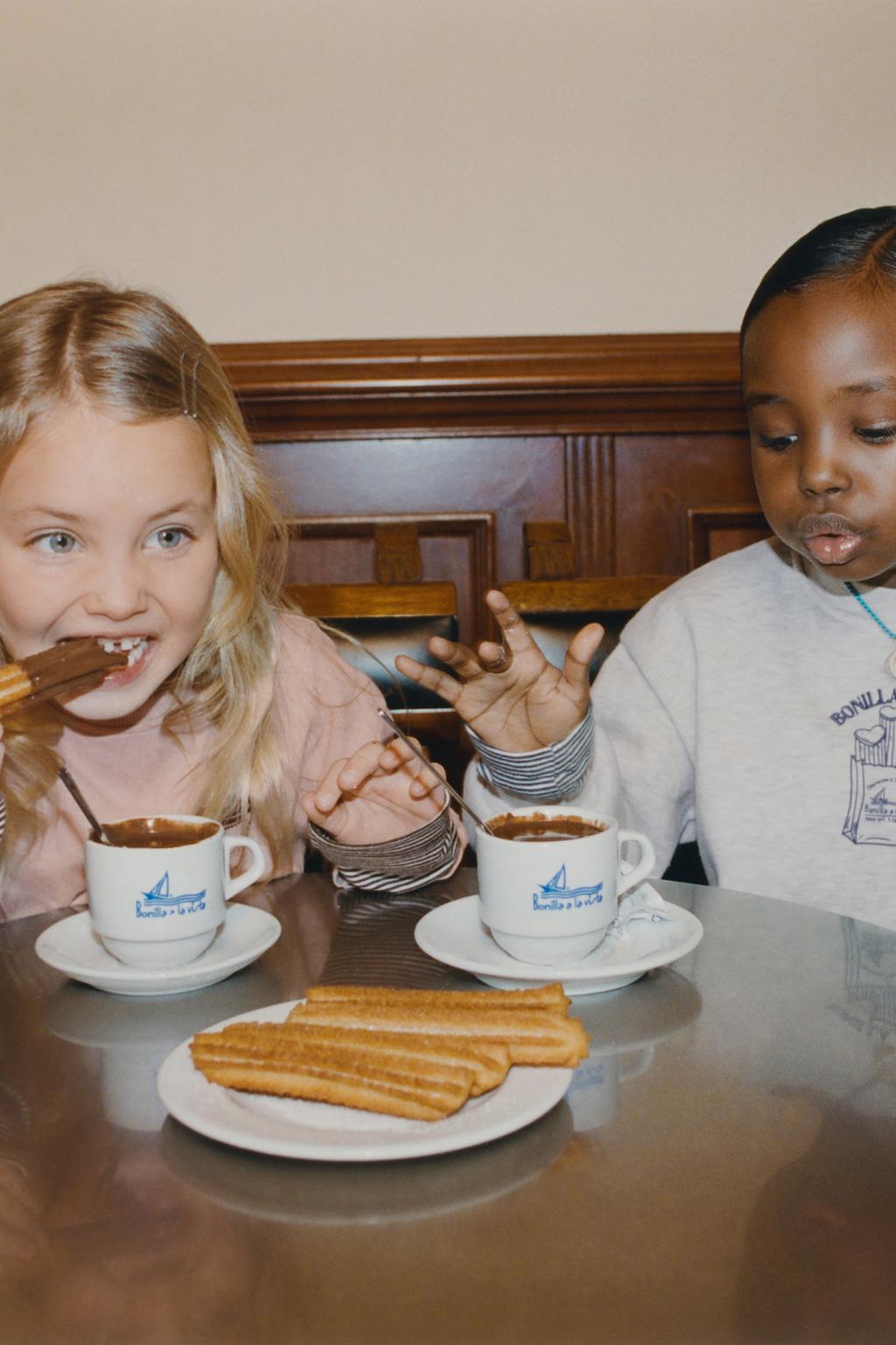 Футболка с вышивкой bonilla a la vista ® от zara