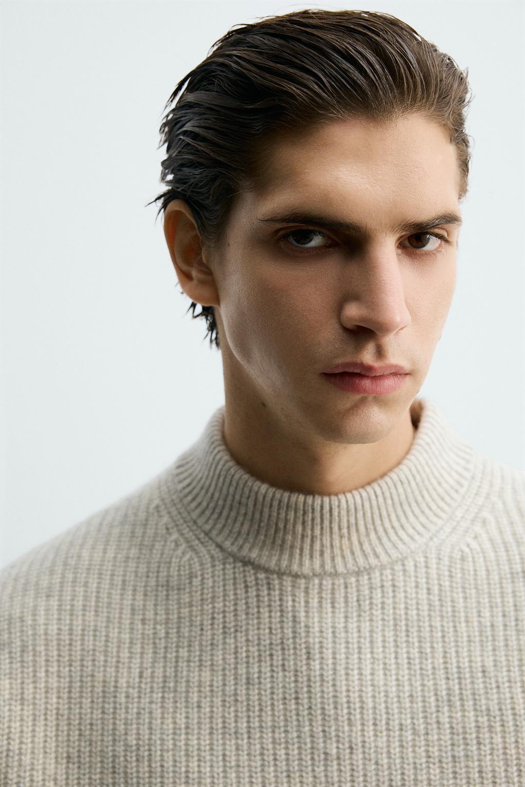 СВИТЕР ИЗ СМЕСОВОЙ ШЕРСТИ С РЕЛЬЕФНЫМ УЗОРОМ