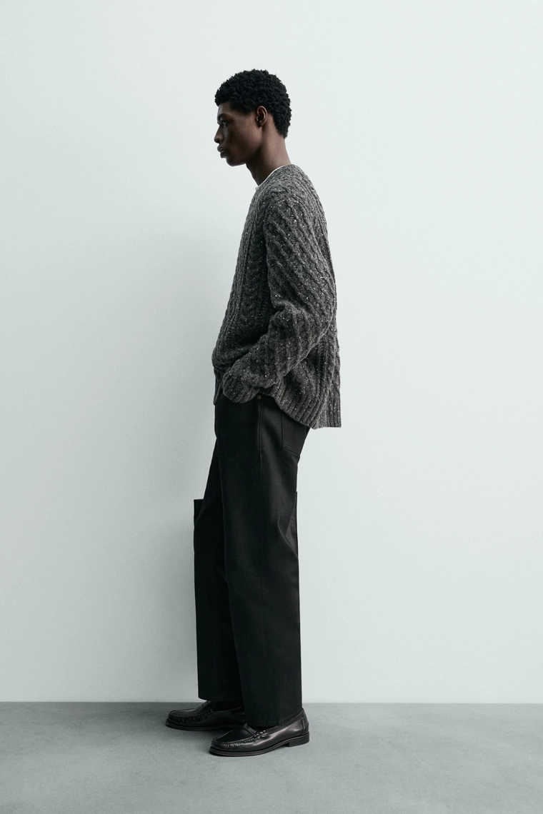 СВИТЕР ИЗ 100% ШЕРСТИ С УЗОРОМ «КОСЫ» И ПРЯЖИ