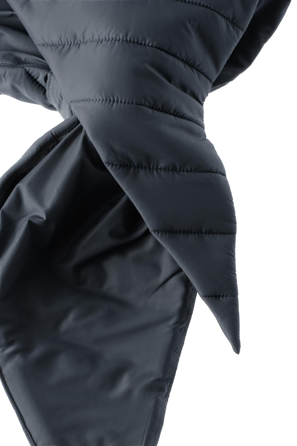 ТРЕУГОЛЬНАЯ СТЕГАНАЯ БАНДАНА