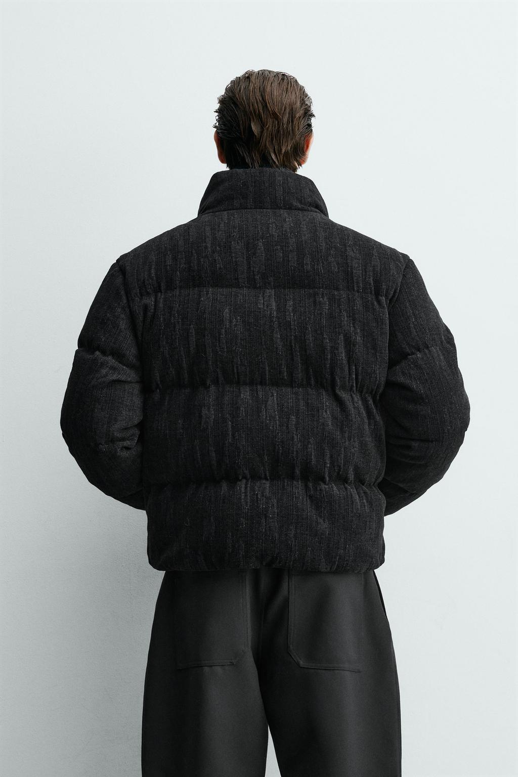 УКОРОЧЕННАЯ СТЕГАНАЯ КУРТКА