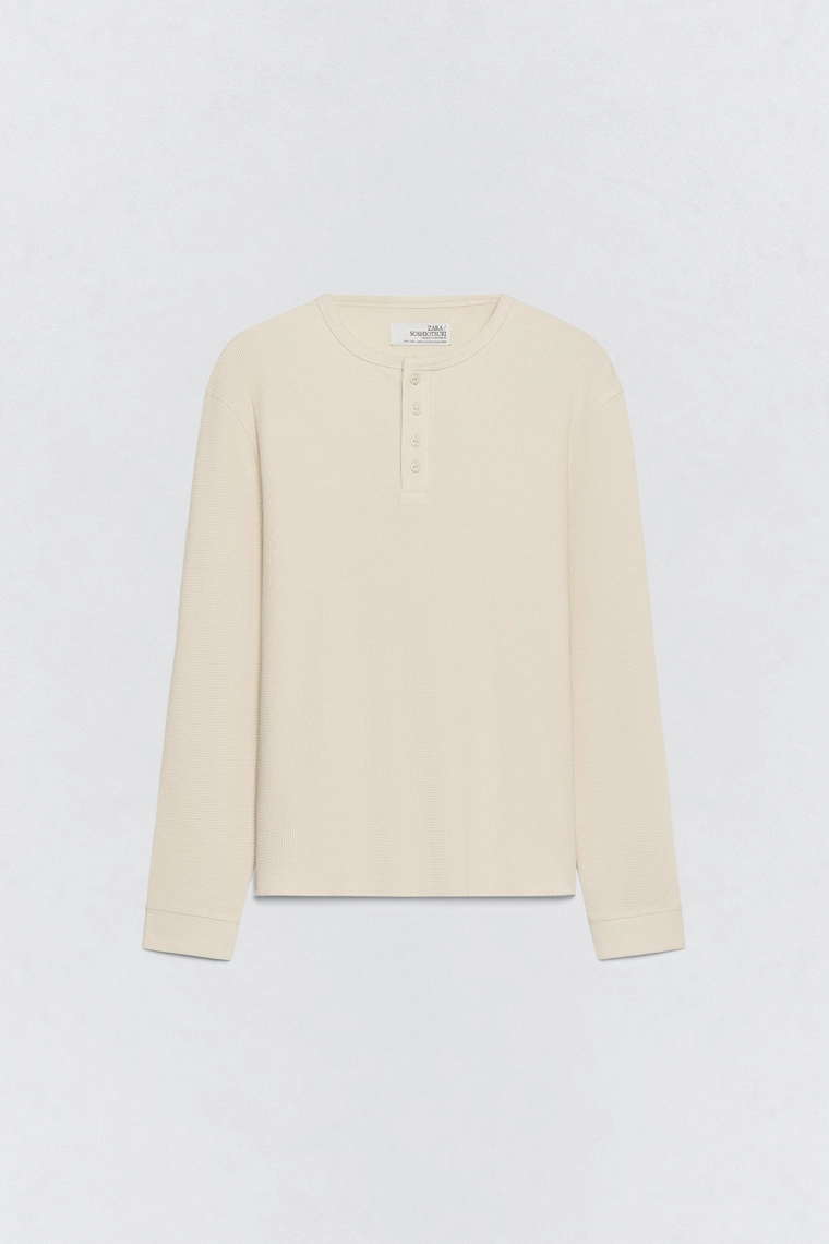Футболка с гольфом в рубчик soshiotsuki x zara