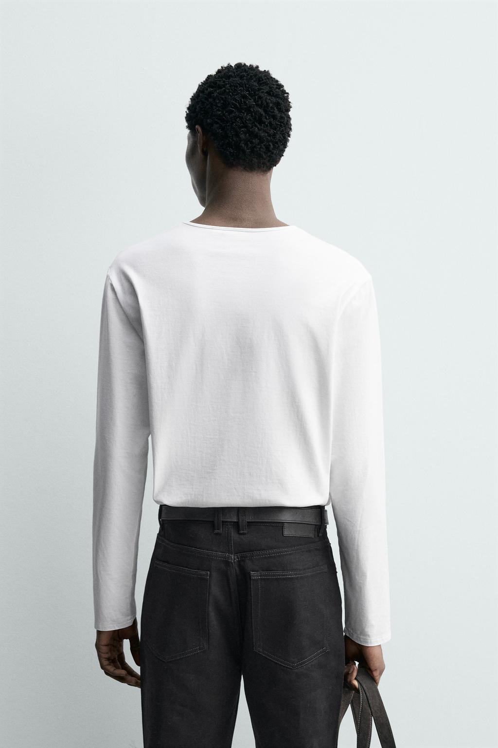 ФУТБОЛКА С ВОРОТНИКОМ НА ПУГОВИЦАХ