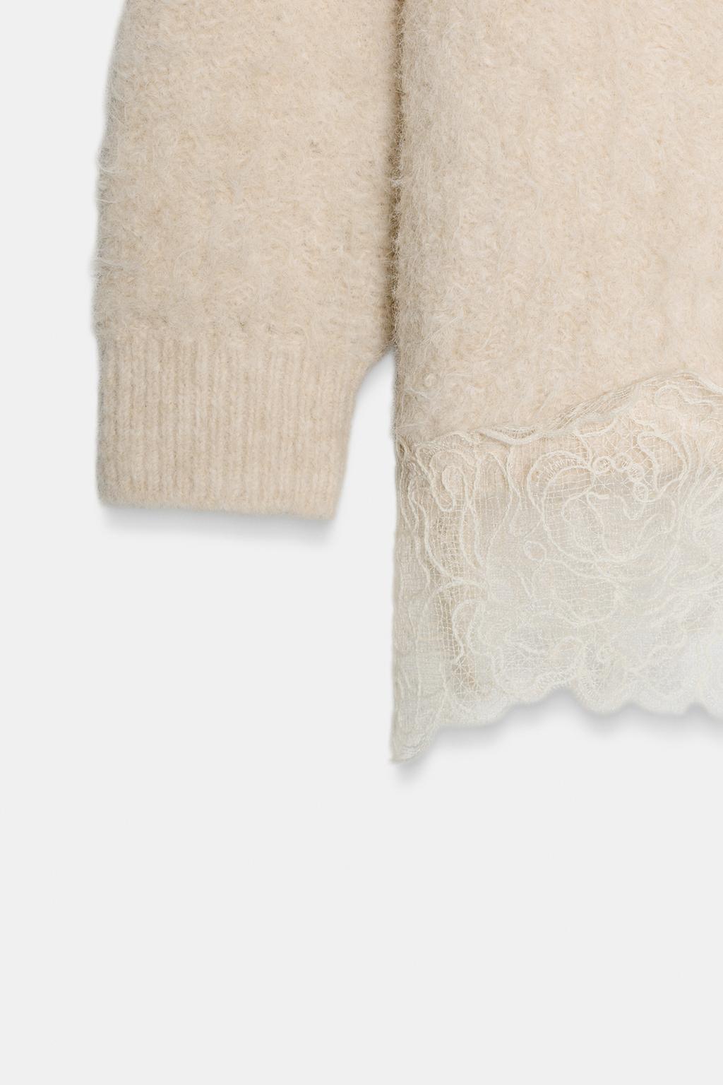 ДЖЕМПЕР ИЗ КОМБИНИРОВАННОГО ТРИКОТАЖА С КРУЖЕВОМ