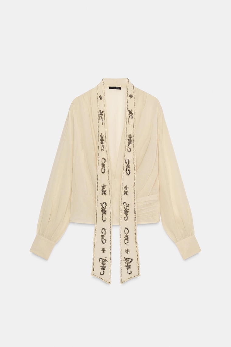 РУБАШКА ИЗ ЖОРЖЕТА С ФУЛЯРОМ И БУСИНАМИ