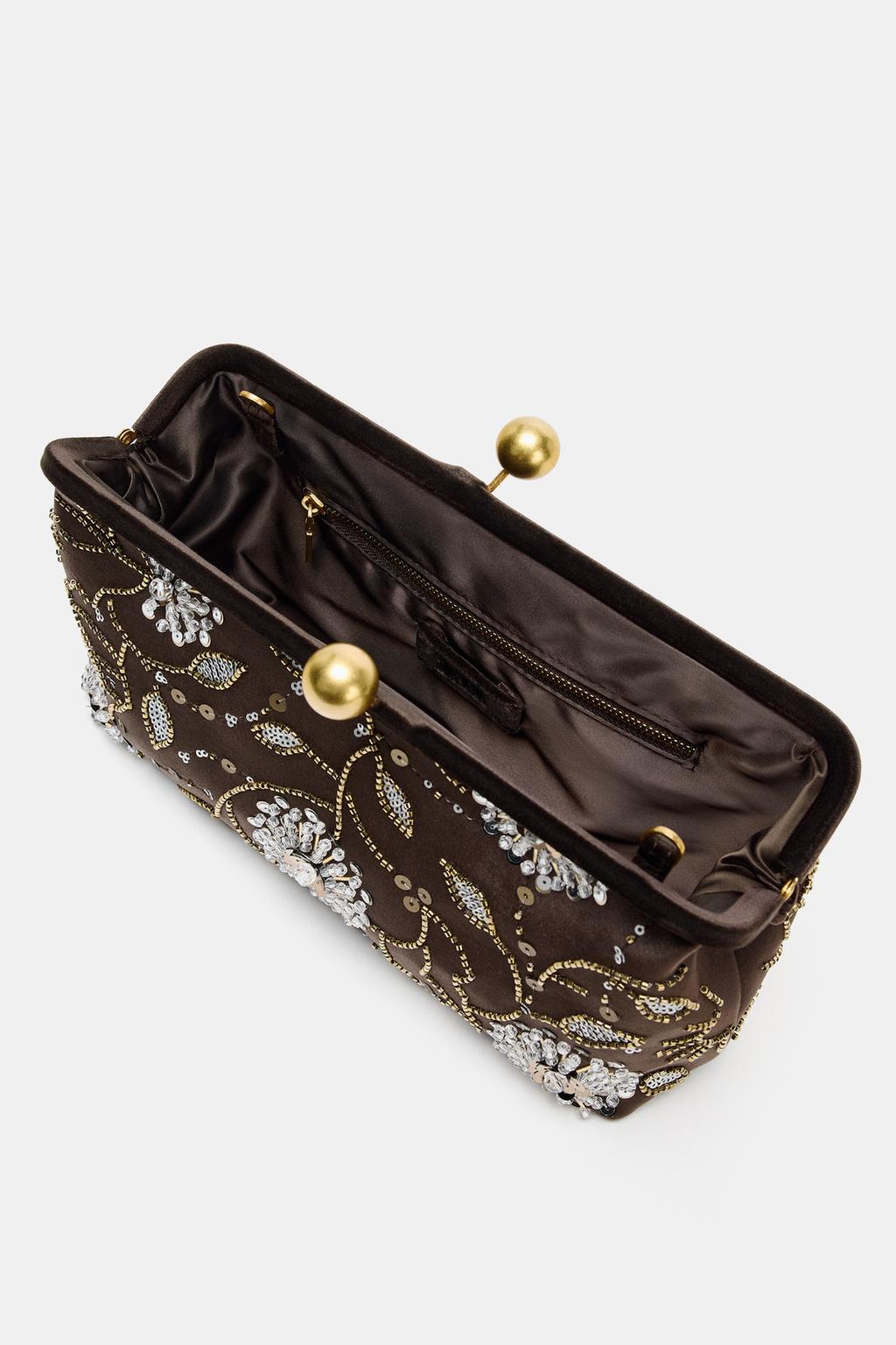 КЛАТЧ С ДЕКОРАТИВНЫМИ ДЕТАЛЯМИ