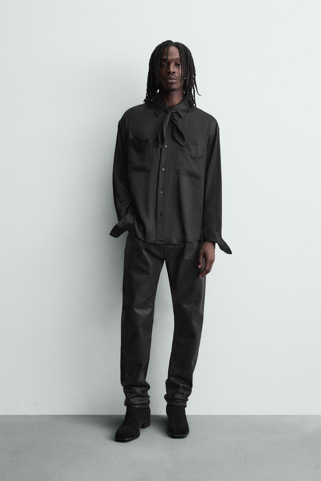 РУБАШКА СТРУЯЩЕГОСЯ ПОКРОЯ С БАНДАНОЙ