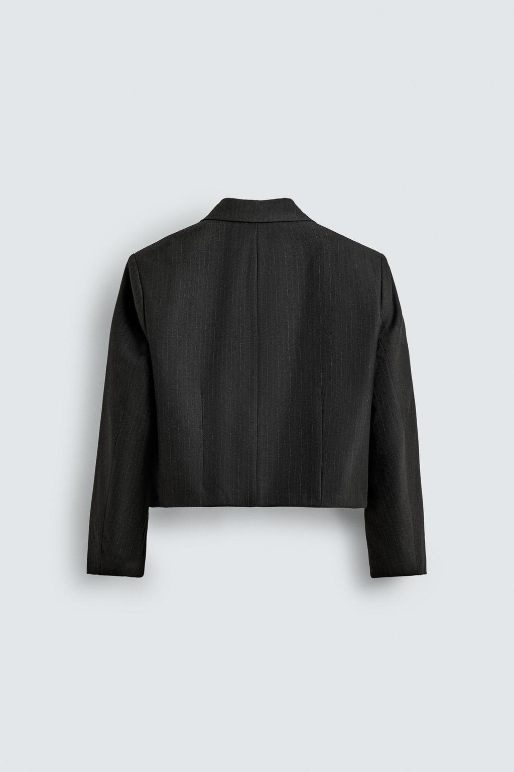 УКОРОЧЕННЫЙ БЛЕЙЗЕР В ТОНКУЮ ПОЛОСКУ