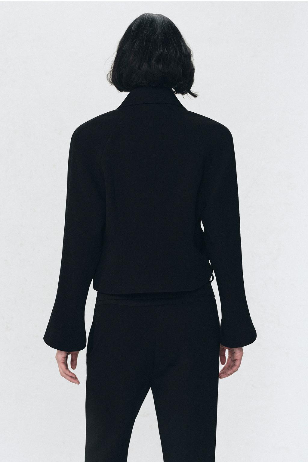 Пиджак с плечевыми накладками soshiotsuki x zara