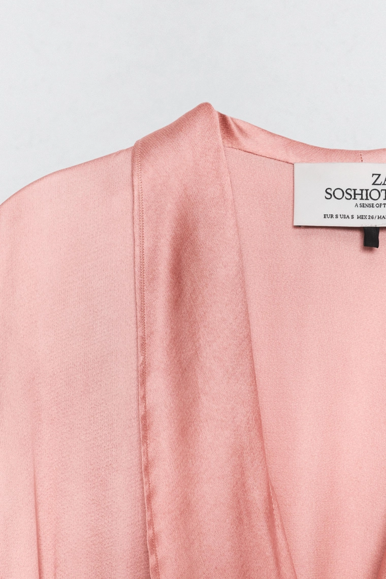 Платье с поясом из атласа soshiotsuki x zara