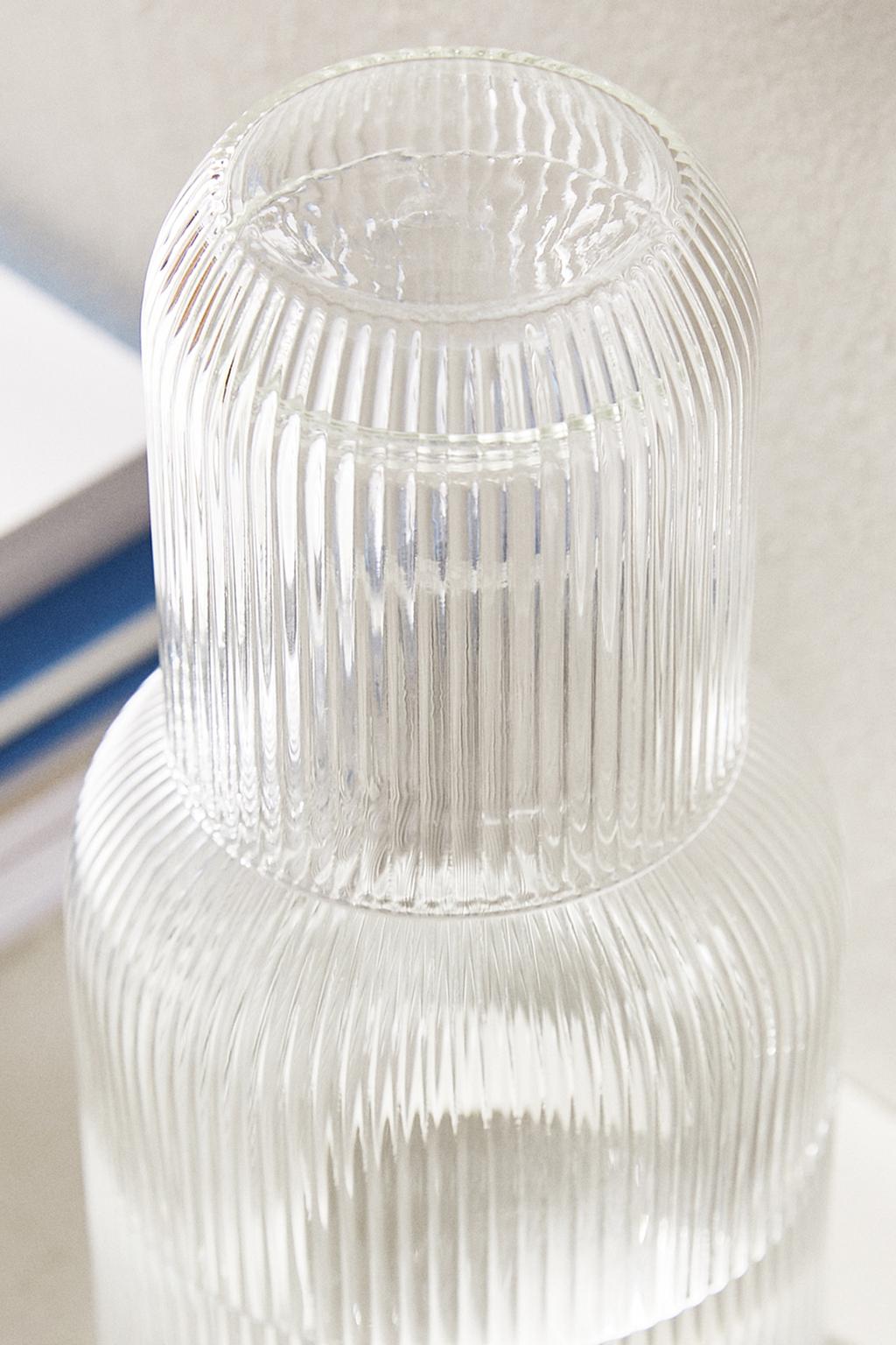 Набор для ночи из боросиликатного стекла с полосатым дизайном (набор из 2)