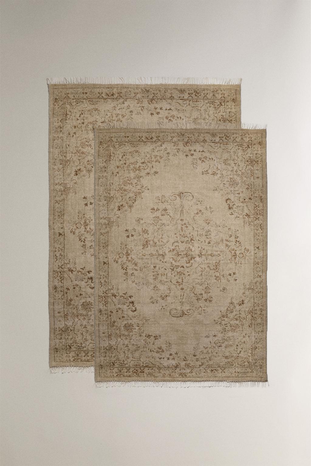 Шерстяной ковер с цветочным принтом