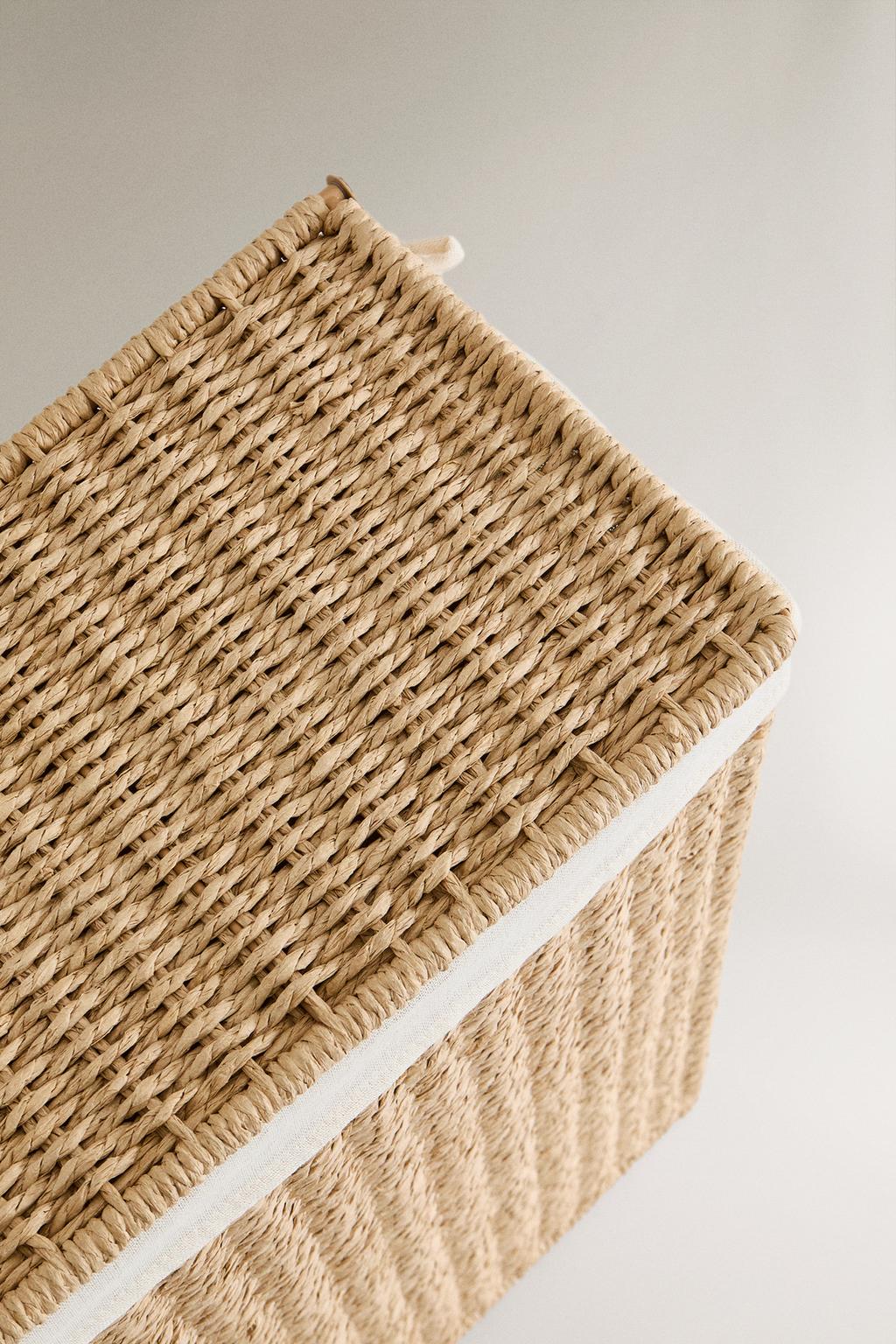 Корзина для белья с текстильной подкладкой