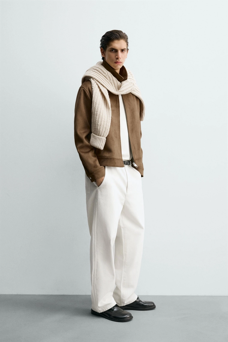 УКОРОЧЕННАЯ КУРТКА ИЗ ИСКУССТВЕННОЙ ЗАМШИ