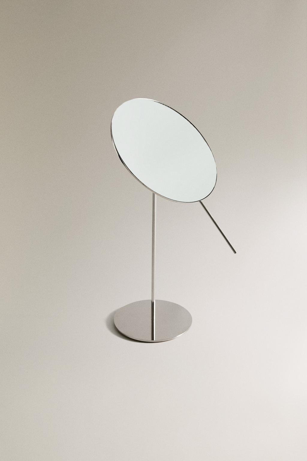 Металлическое увеличивающее зеркало