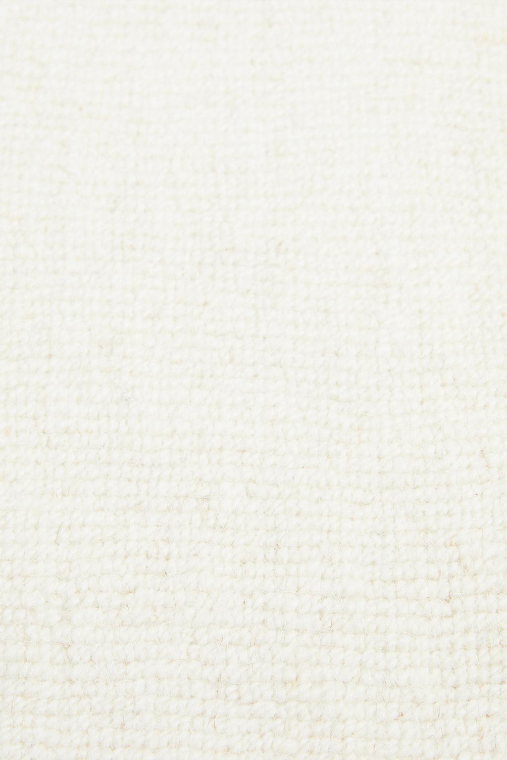 Шерстяной ковер