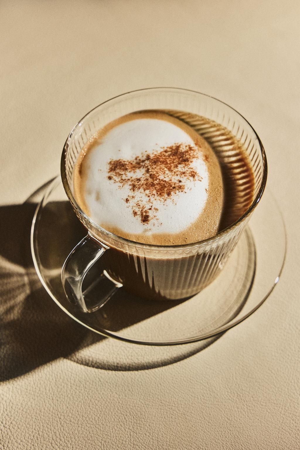 Чашка и блюдце из боросиликатного стекла