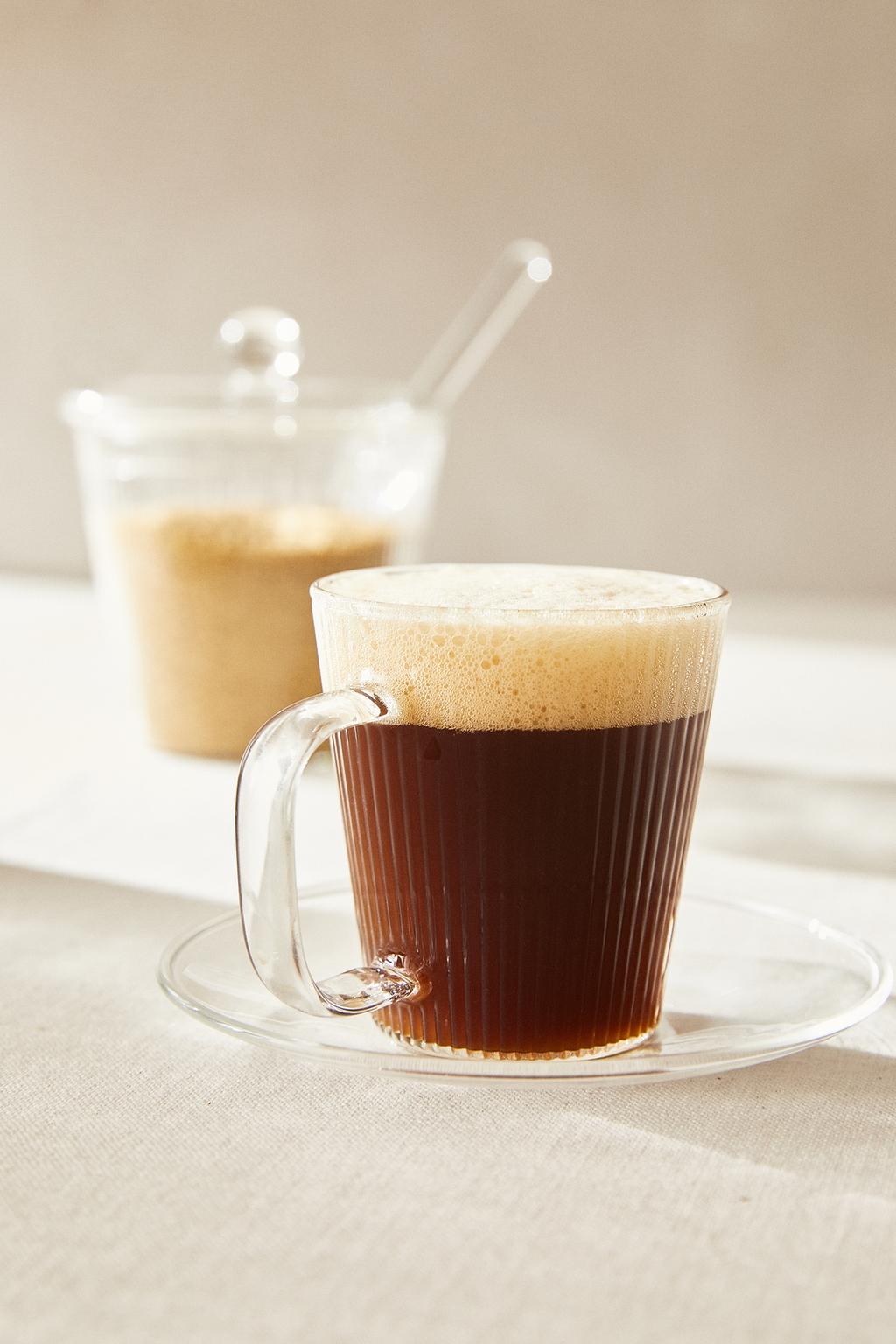 Чашка и блюдце из боросиликатного стекла для кофе