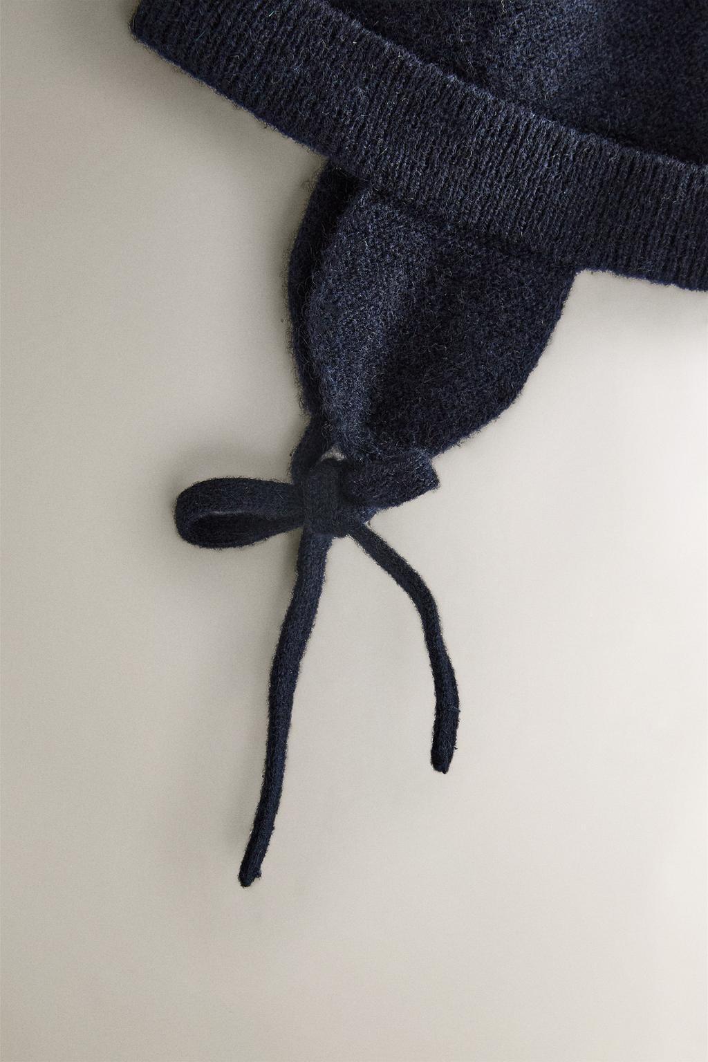 Шапка из кашемира для младенцев