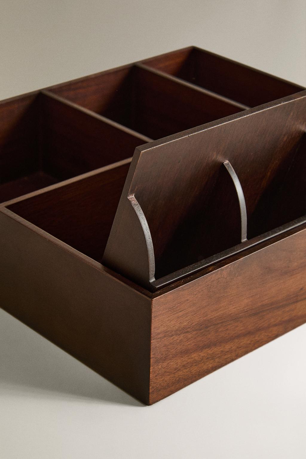 Большой деревянный органайзер для макияжа