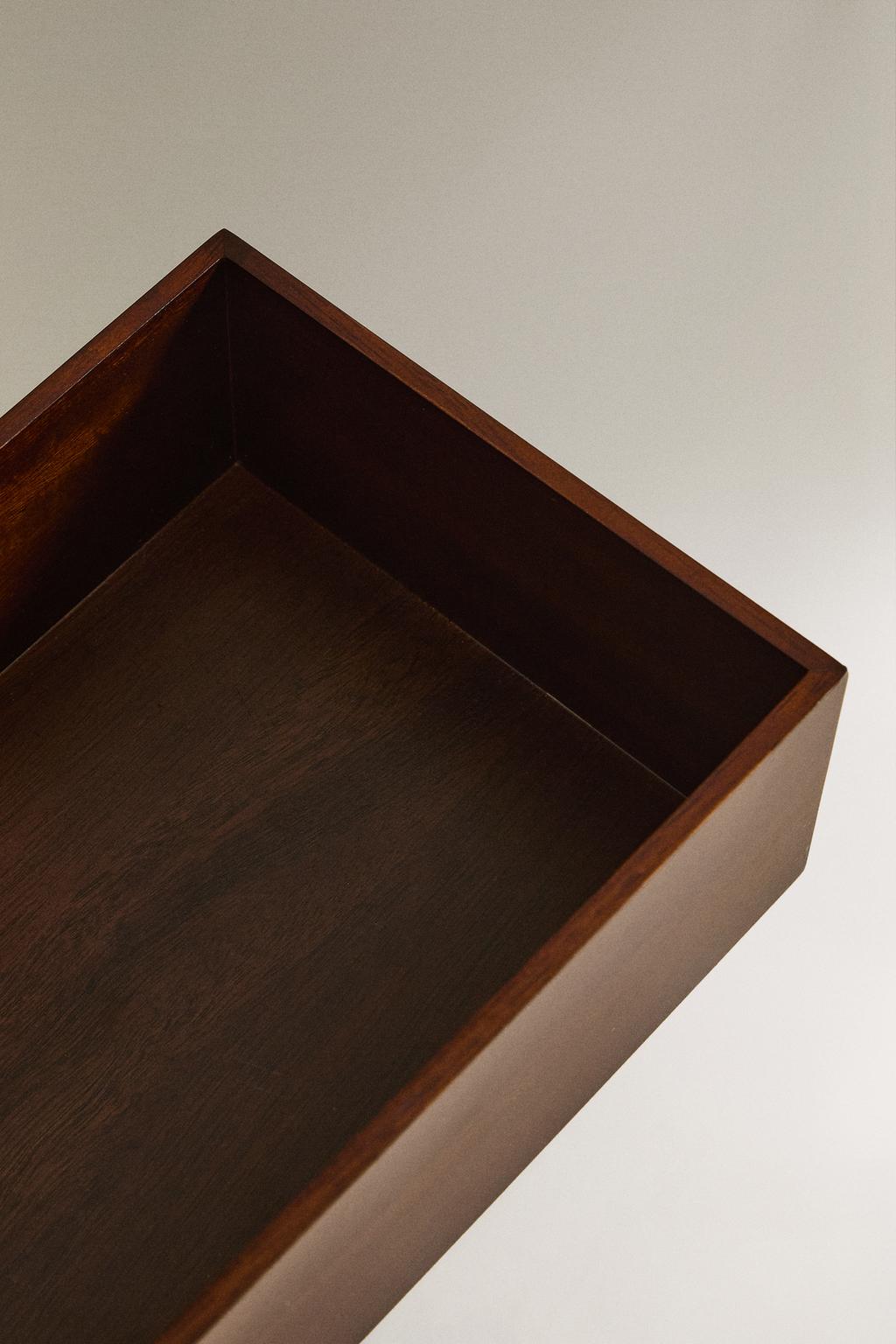 Деревянный органайзер для макияжа