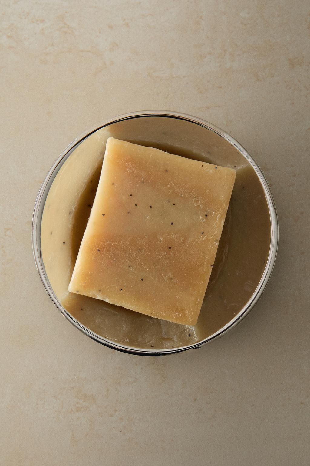 Блестящая металлическая мыльница для ванной комнаты