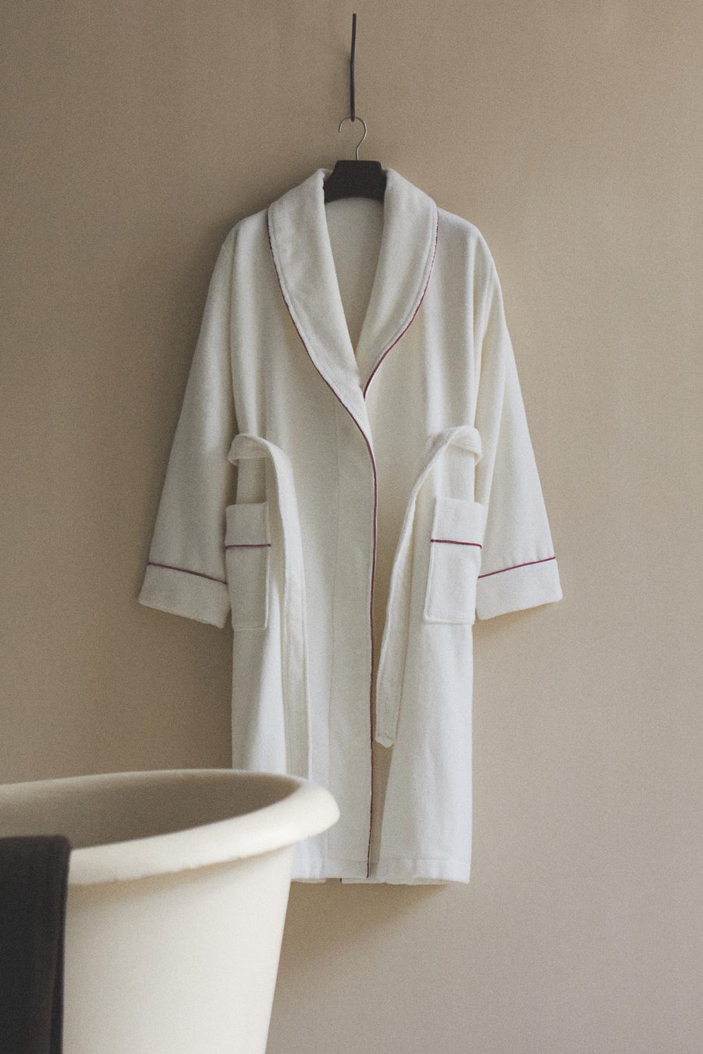 Халат с оборкой (400 г/м²)