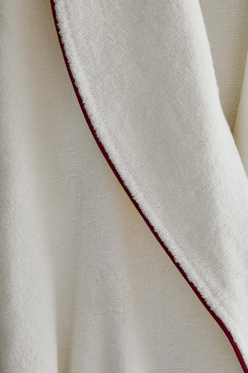 Халат с оборкой (400 г/м²)