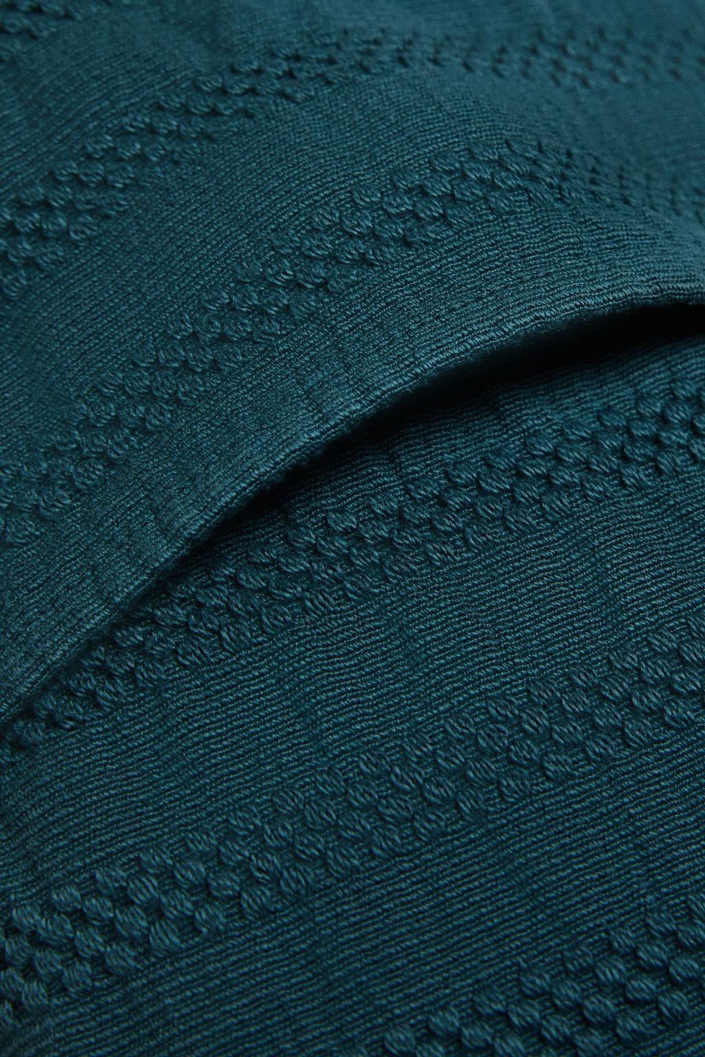 Детский чехол для подушки с полосатым текстурным узором