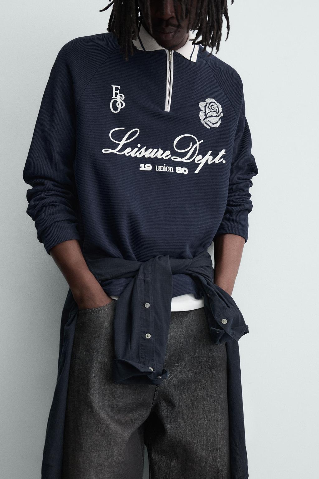 ПОЛО С КОНТРАСТНЫМ ПРИНТОМ