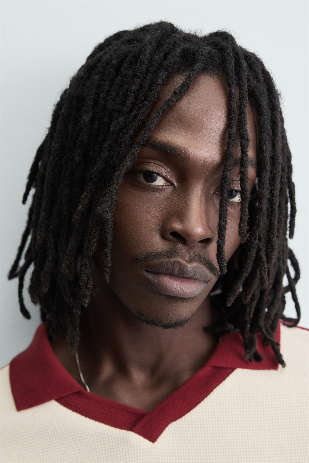 ПОЛО С ВЫШИВКОЙ В СТИЛЕ РЕТРО-ФУТБОЛА