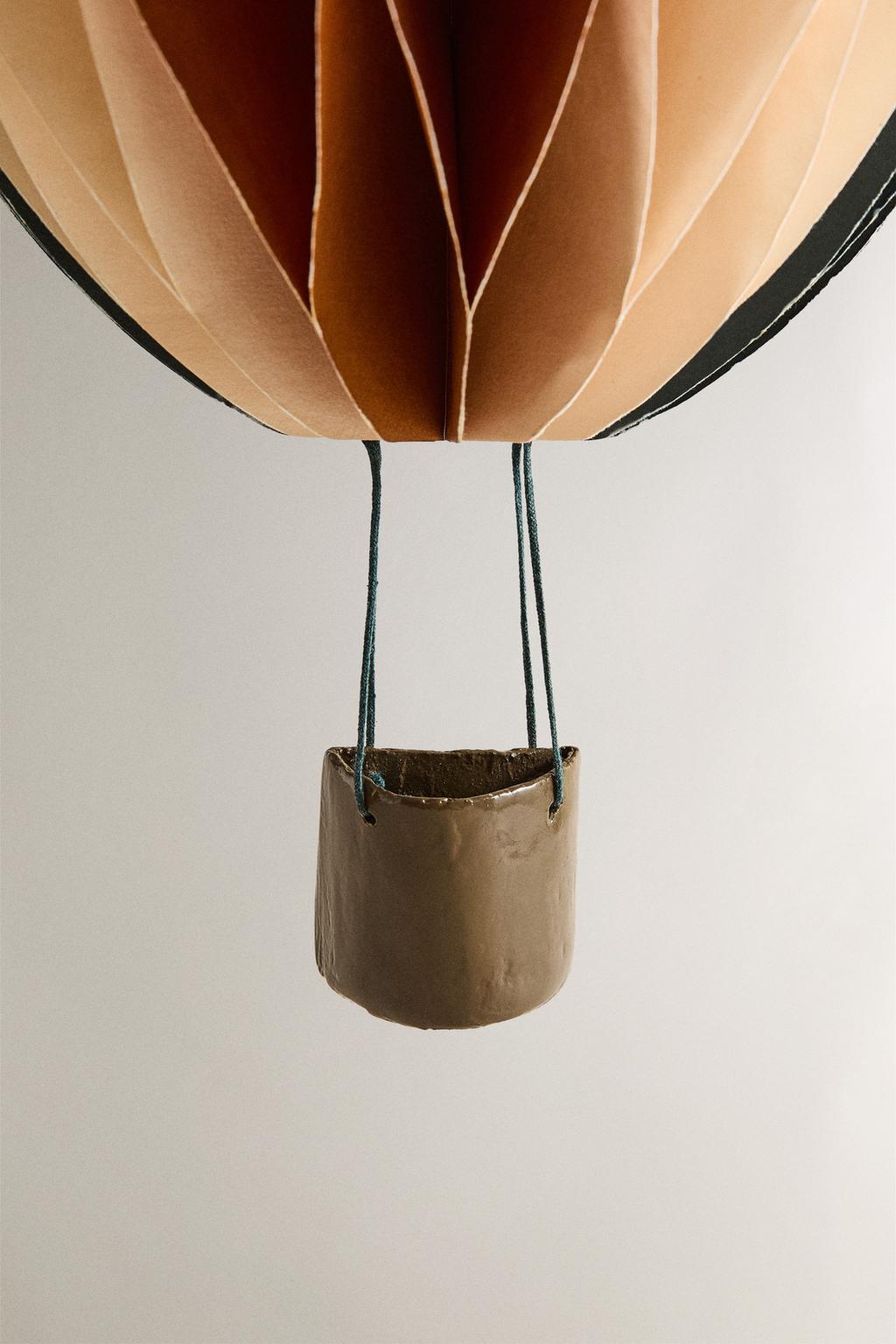 Бумажный настенный шар-аэростат (21 см)