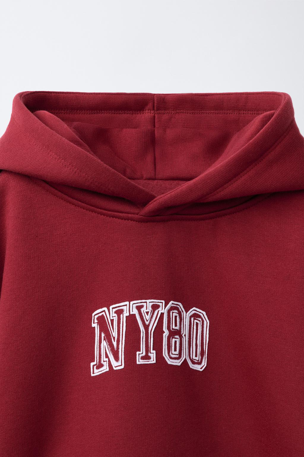 ХУДИ С РЕЛЬЕФНОЙ НАДПИСЬЮ