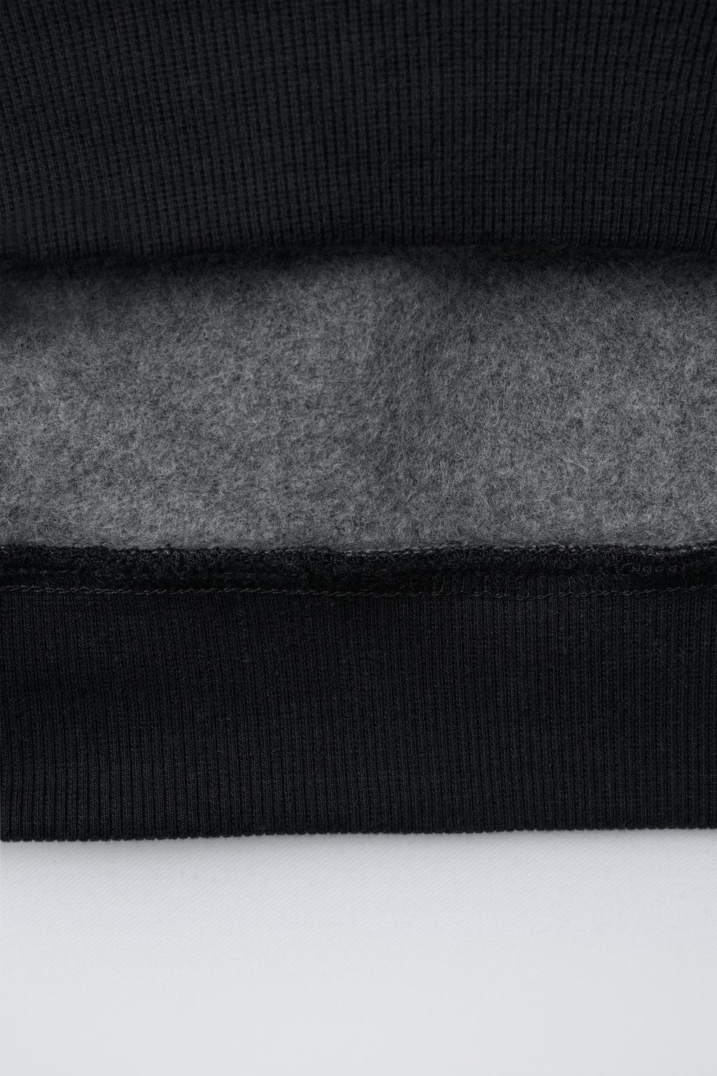 ХУДИ ДЛЯ СКЕЙТБОРДИНГА С РЕЛЬЕФНЫМ ПРИНТОМ