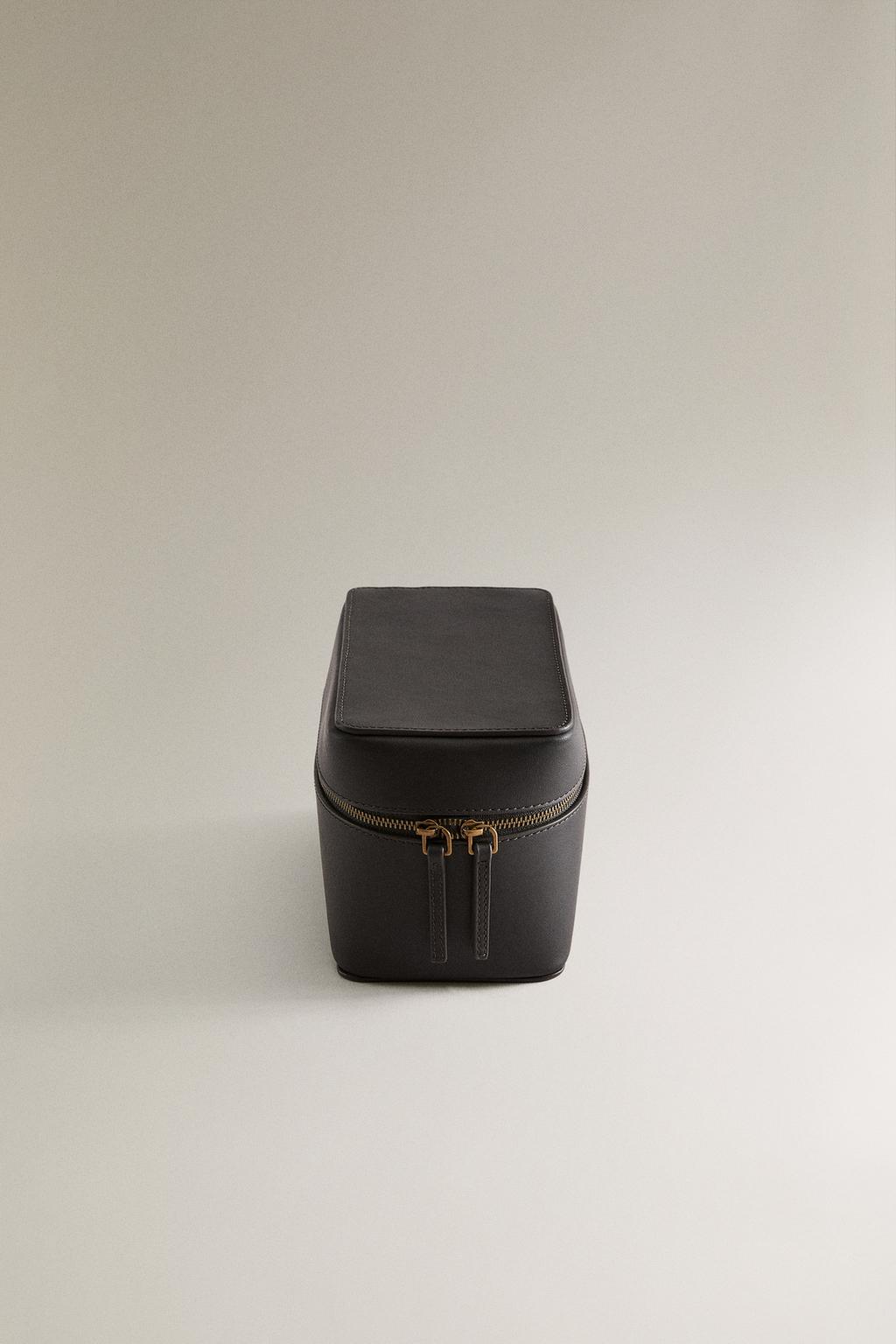 Кожаная косметичка для украшений в дорожный стиле