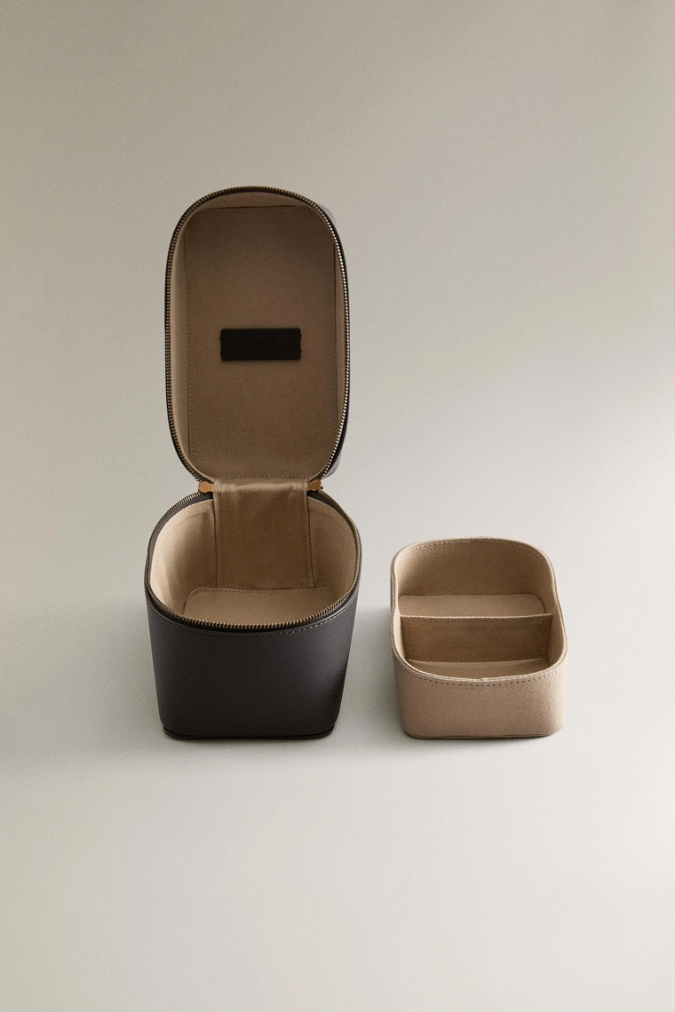 Кожаная косметичка для украшений в дорожный стиле