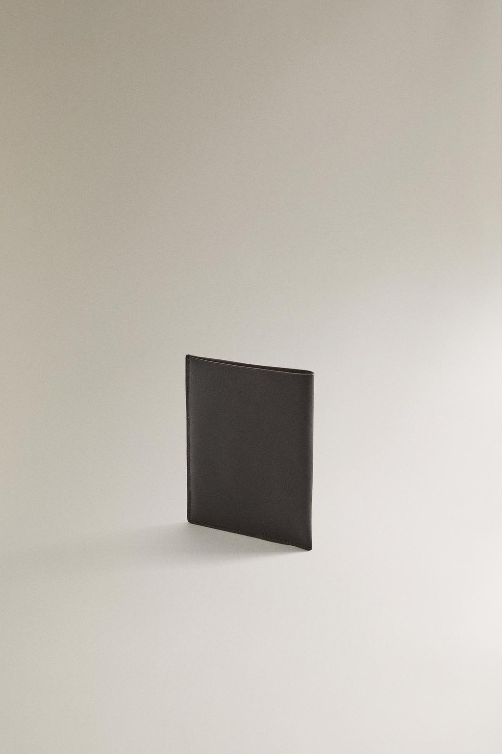 Кожаный держатель документов для путешествий