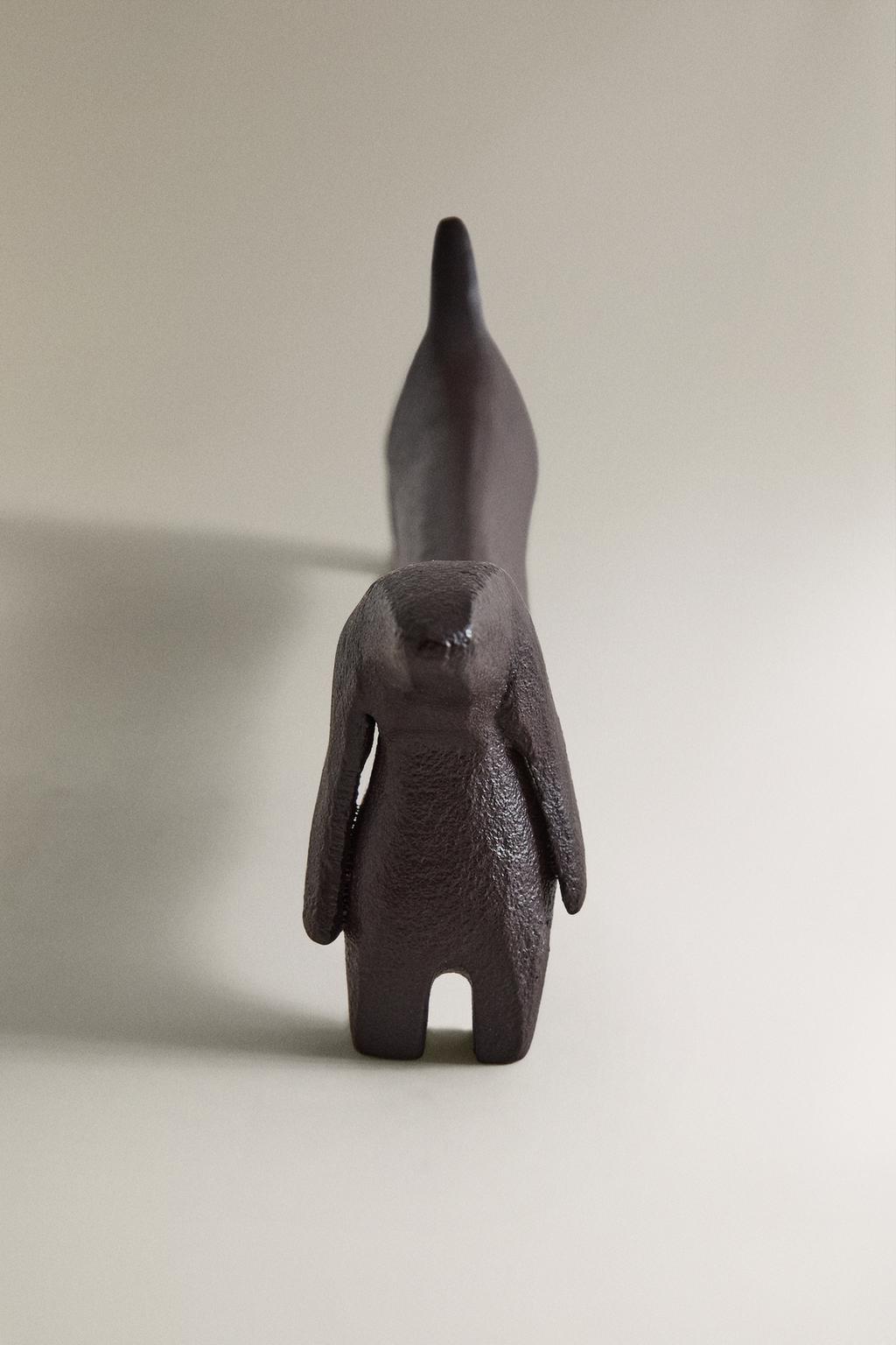 Декоративная фигурка собачки таксы